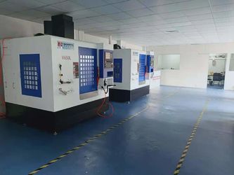 Dake Mould and Machinery  Co.,Ltd. lini produksi pabrik