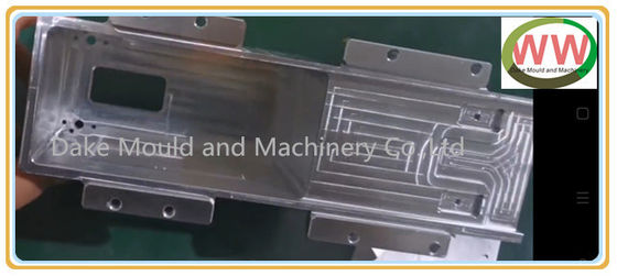 Kualitas permukaan yang tinggi,aluminium,baja paduan,baja tahan karat,pengolahan CNC presisi untuk aksesori mesin